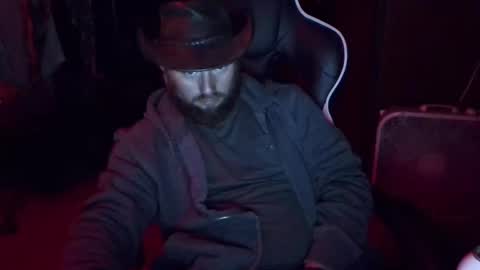 Snapshot of hothusband28931194 chatting on 10-06-25, 08:01 TW28 online show from 10-06-25, 08:01