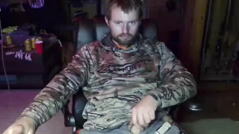 Snapshot of hothusband28931194 chatting on 11-05-25, 11:43 TW28 online show from 11-05-25, 11:43