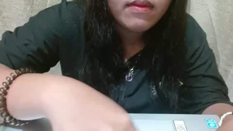 hotiemorenagurl18 online show from 09-27-25, 06:07