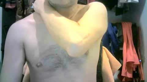 hottitan  twitter Marianoshcam online show from 04-19-26, 09:28