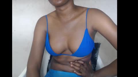 hotjessie0 online show from 11-26-25, 06:36