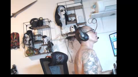 hotkinkytat online show from 04-21-26, 03:46