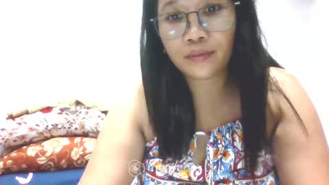 hotlavender online show from 01-14-25, 06:24