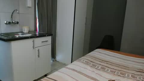 hotlilya online show from 10-01-25, 07:25