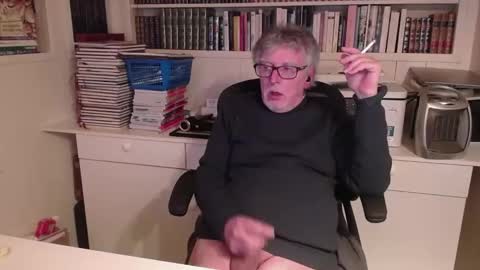 Snapshot of hotlux_54 chatting on 12-07-24, 04:25 hotlux_54 online show from 12-07-24, 04:25