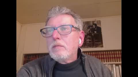 Snapshot of hotlux_54 chatting on 02-05-25, 09:07 hotlux_54 online show from 02-05-25, 09:07