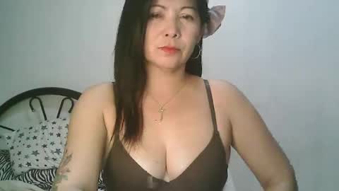 hotmamajen4u online show from 02-23-26, 02:03