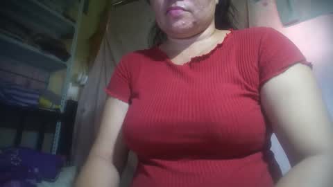 Snapshot of hotmatureladyxxx chatting on 05-14-26, 05:14 hotmatureladyxxx online show from 05-14-26, 05:14