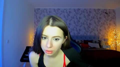 hotmolly_ online show from 02-28-26, 07:48