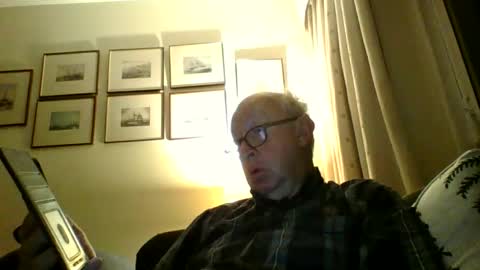 hotmuff99 online show from 10-19-25, 05:52