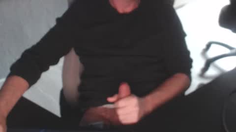 Snapshot of hotnickdk chatting on 01-18-26, 12:20 hotnickdk online show from 01-18-26, 12:20
