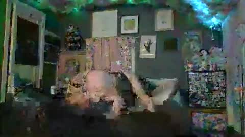 Snapshot of hotpocketzzz8583 chatting on 11-19-25, 04:56 hotpocketzzz8583 online show from 11-19-25, 04:56