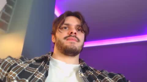 Snapshot of hotpolishsausage chatting on 02-16-25, 03:26 Jason online show from 02-16-25, 03:26