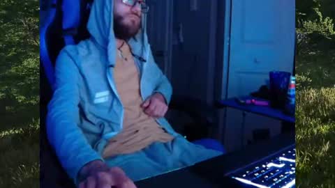 hotpumpkinpies online show from 06-14-26, 02:46