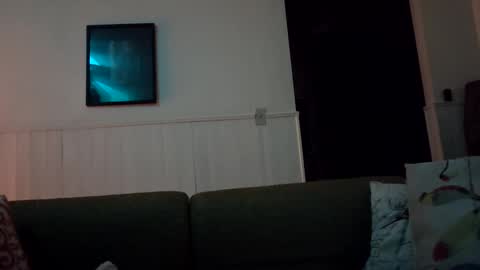 hotrox6942 online show from 09-11-25, 07:41