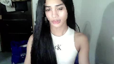 Snapshot of hotsexyaprilxxx chatting on 07-20-26, 04:20 your hot sexy april online show from 07-20-26, 04:20