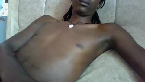 Snapshot of hotshadowx chatting on 04-13-26, 05:46 hotshadowx online show from 04-13-26, 05:46