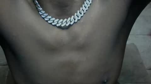 Snapshot of hotshadowx chatting on 04-15-26, 02:29 hotshadowx online show from 04-15-26, 02:29