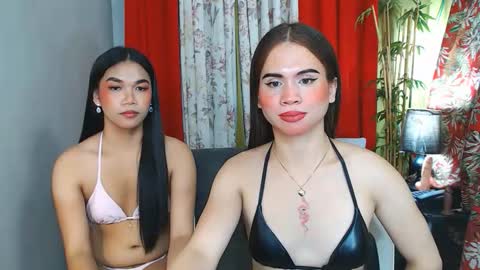 Snapshot of hotsinfulbabes_savana chatting on 05-28-26, 07:05 Savana olala online show from 05-28-26, 07:05
