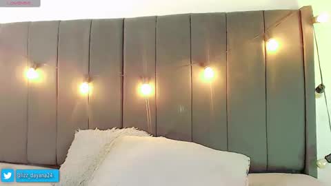 Snapshot of hotsisterssamdlers chatting on 03-02-25, 12:42 LINDADAYANA online show from 03-02-25, 12:42