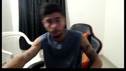 Snapshot of hotsteel420 chatting on 01-05-25, 03:32 hotsteel420 online show from 01-05-25, 03:32