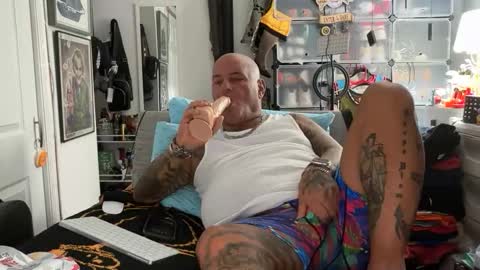 Snapshot of hotstuff775616 chatting on 11-08-25, 04:56 hotstuff775616 online show from 11-08-25, 04:56