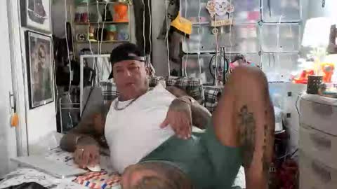 Snapshot of hotstuff775616 chatting on 11-29-25, 03:09 hotstuff775616 online show from 11-29-25, 03:09