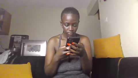 Snapshot of hott_amalia chatting on 12-20-25, 11:12 Amalia online show from 12-20-25, 11:12