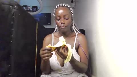 Snapshot of hott_amalia chatting on 01-08-26, 11:45 Amalia online show from 01-08-26, 11:45