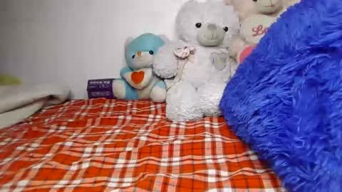 Snapshot of hott_amalia chatting on 02-09-26, 06:56 Amalia online show from 02-09-26, 06:56