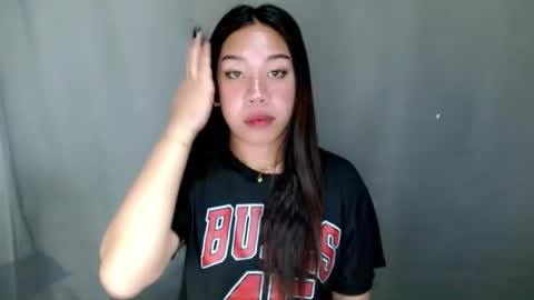 jelaigrande  online show from 04-15-26, 10:32