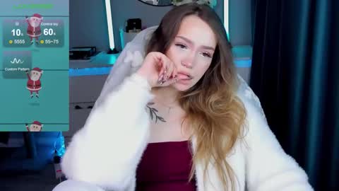 hello Im Eva online show from 12-14-25, 02:44