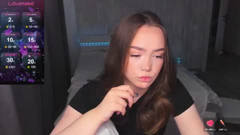 hello Im Eva online show from 06-13-26, 04:54
