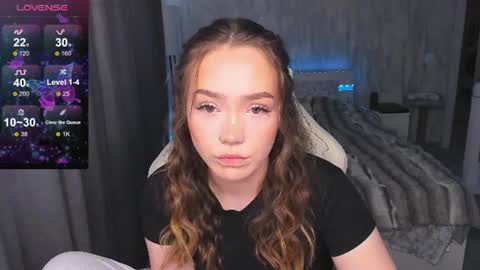 hello Im Eva online show from 06-18-26, 08:47
