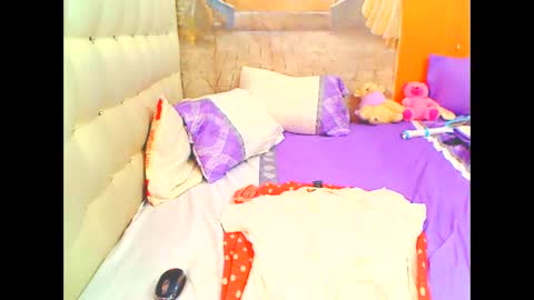 THEONE online show from 03-06-26, 05:42