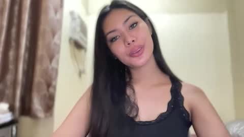 Snapshot of hottest_katarinaxxx chatting on 01-13-26, 07:30 katarina online show from 01-13-26, 07:30