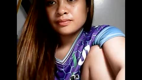 Snapshot of hottie_asianbabe chatting on 01-05-25, 11:44 Leen online show from 01-05-25, 11:44