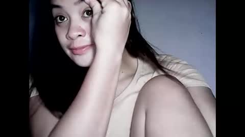 Snapshot of hottie_asianbabe chatting on 06-11-26, 11:30 Leen online show from 06-11-26, 11:30