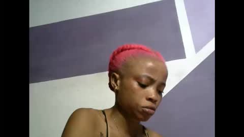 hottie baddie14 online show from 11-03-25, 09:27