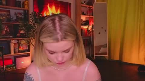 Jane  online show from 04-24-26, 11:12