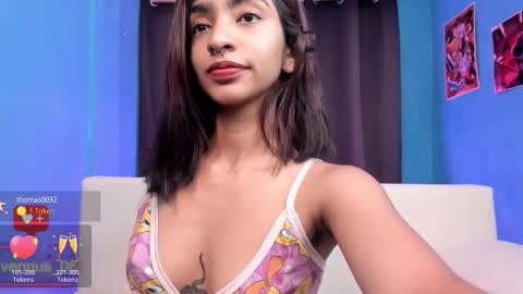 Veronica independent model online show from 02-11-26, 11:21