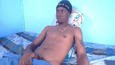 independent Model online show from 11-03-25, 10:53