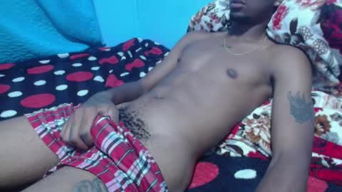 Snapshot of hottiekingny chatting on 05-17-26, 12:30 independent Model online show from 05-17-26, 12:30