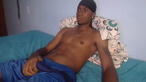 independent Model online show from 08-04-26, 01:20