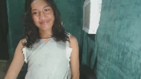 hottiest_luna online show from 05-10-26, 02:28