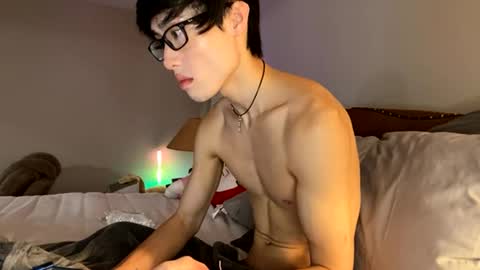 hottiewithabody101 online show from 06-03-26, 02:44