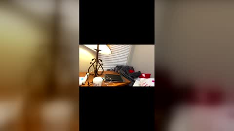 hottiewithabody101 online show from 06-07-26, 12:53
