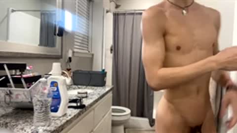 hottiewithabody101 online show from 06-12-26, 03:55