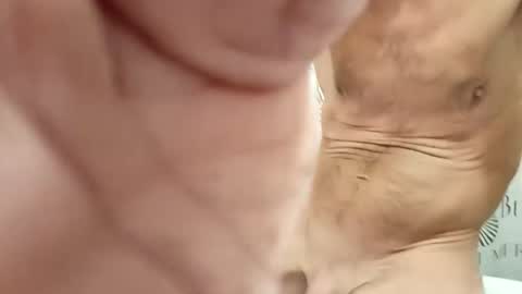 hottinrh2 online show from 12-05-24, 02:44