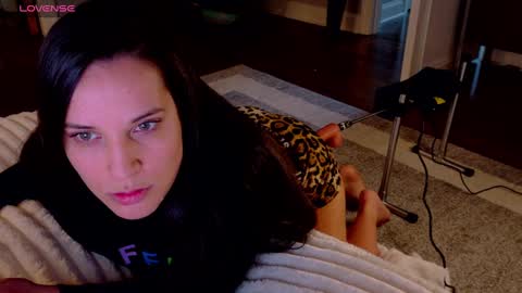 Snapshot of hottmay chatting on 01-29-25, 07:22 --- Dana May online show from 01-29-25, 07:22